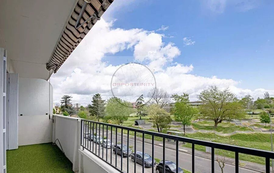 Appartement à vendre à Montauban — Vue parc — photo 1