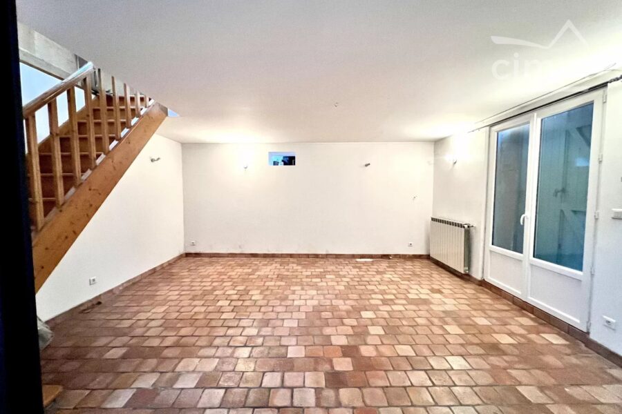 Maison à vendre à Pierrefonds — Vue parc — photo 7
