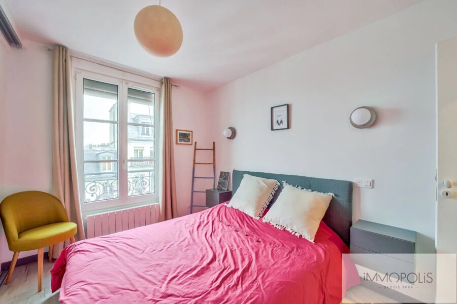 Appartement à vendre à Paris 18ème — Vue sur la ville — photo 8