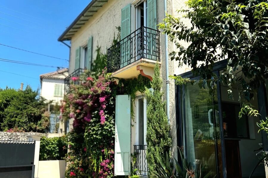 Maison à vendre à Antibes — Vue parc — photo 2