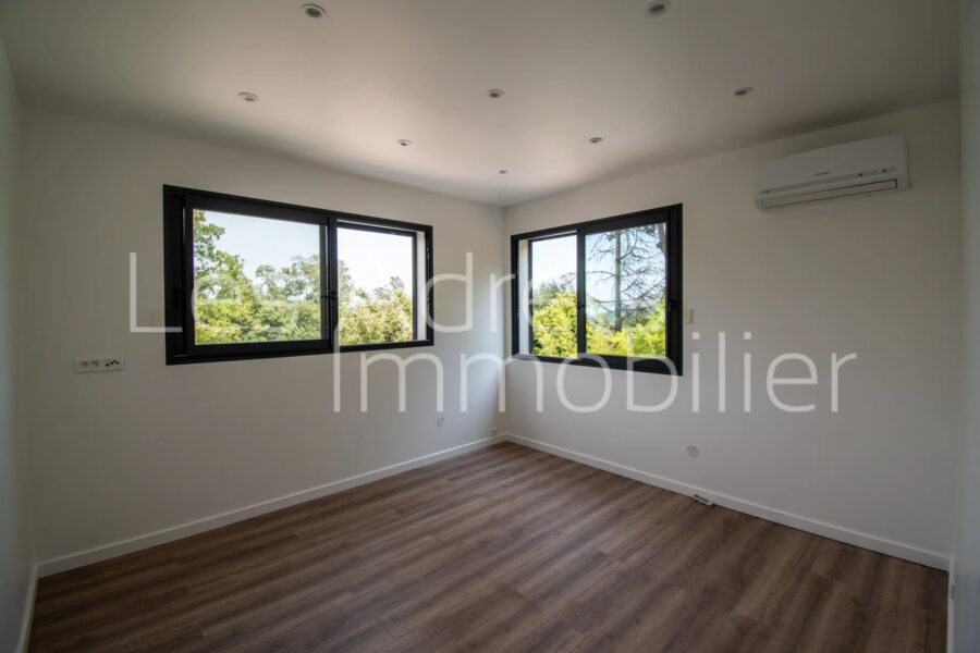Maison à vendre à Les adrets-de-l&rsquo;estérel — Vue mer — photo 10