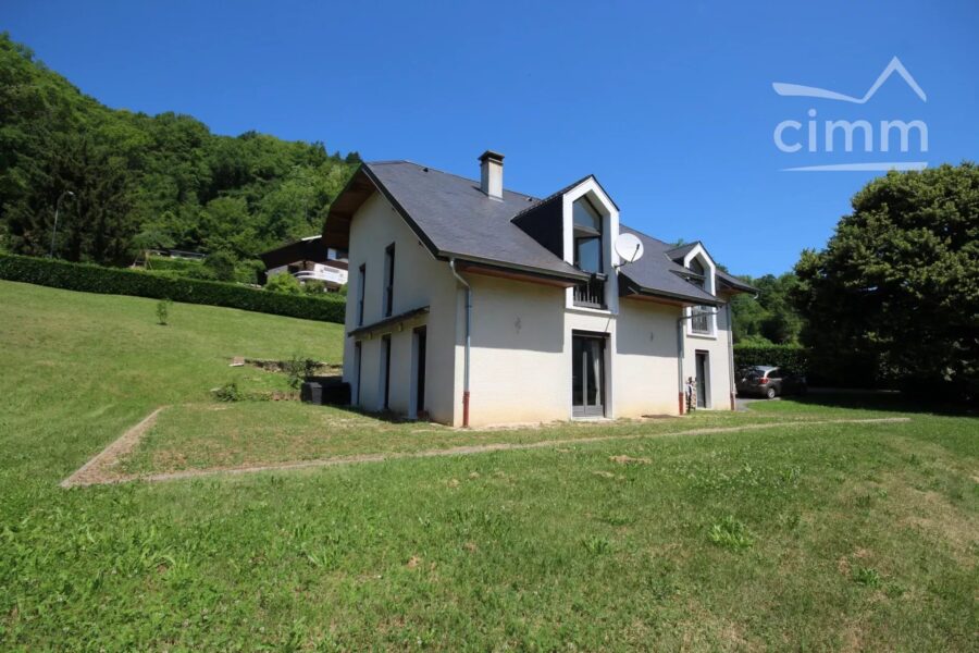 Maison à vendre à Valgelon-la rochette — Vue montagne — photo 4