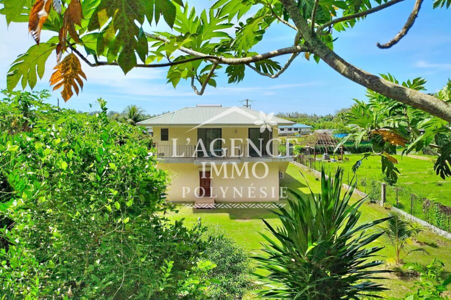 Maison à vendre à Huahine — Vue parc — photo 2