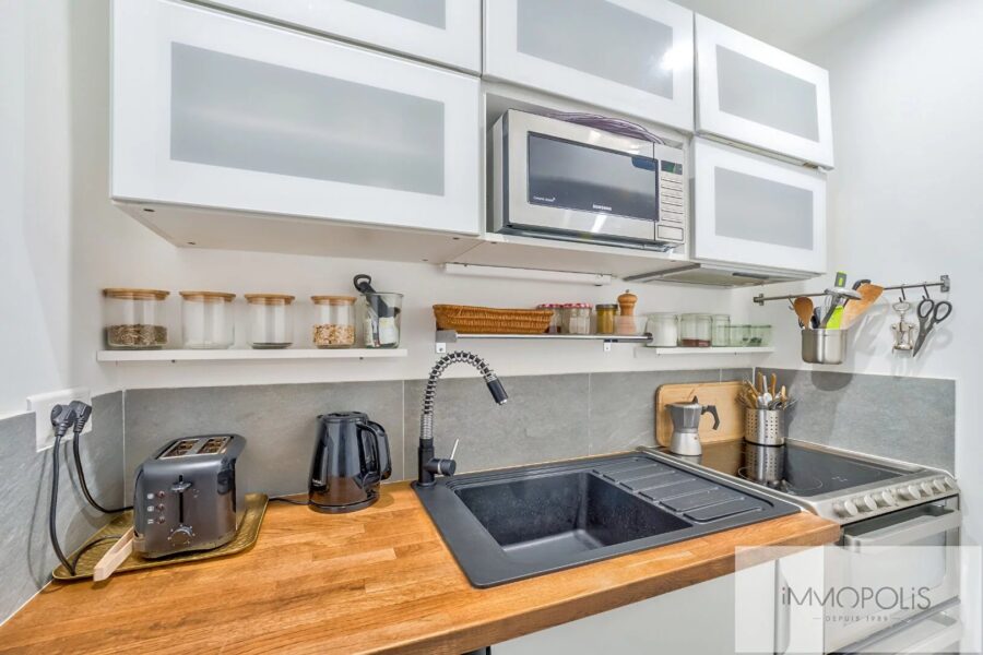 Appartement à vendre à Paris 18ème — Vue sur la ville — photo 5