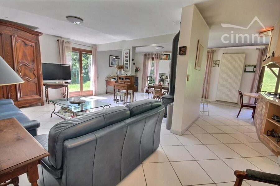 Maison à vendre à Valgelon-la rochette — Vue montagne — photo 8