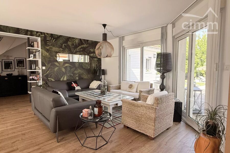 Maison à vendre à Blois — Vue parc — photo 7