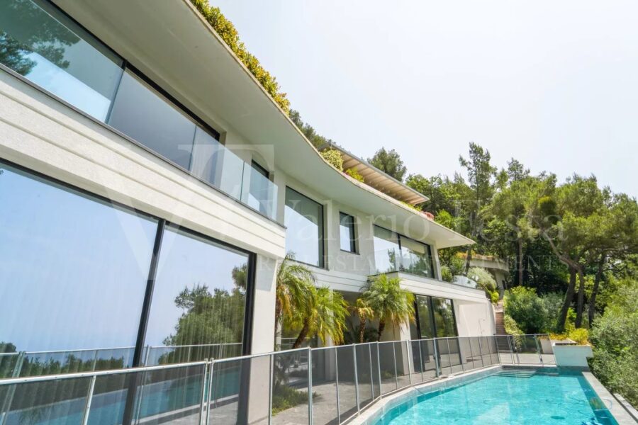 Maison à vendre à Roquebrune-cap-martin — Vue mer — photo 12