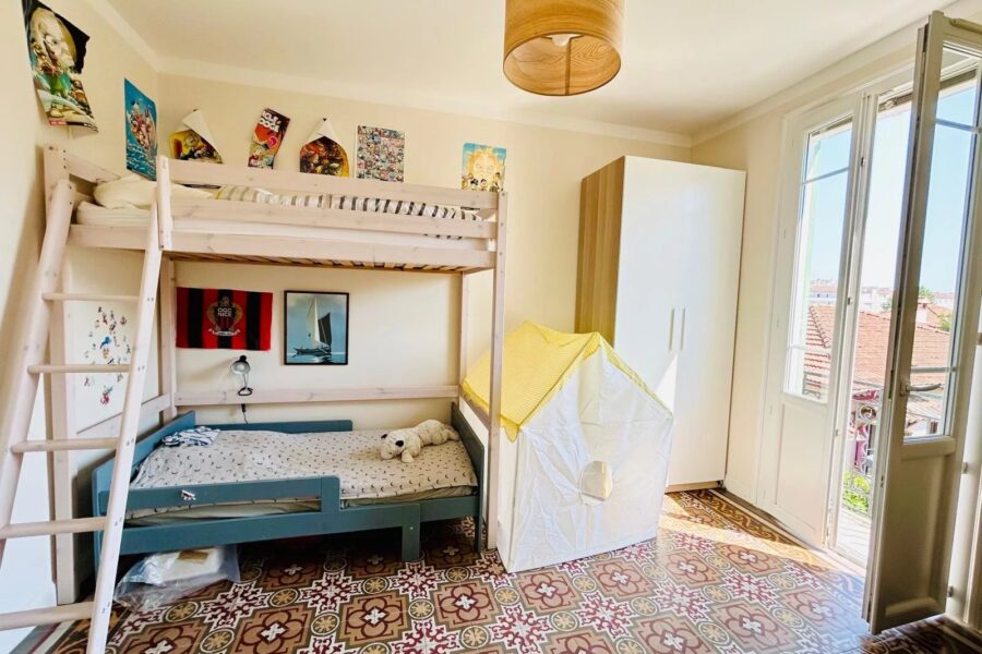 Maison à vendre à Antibes — Vue parc — photo 14