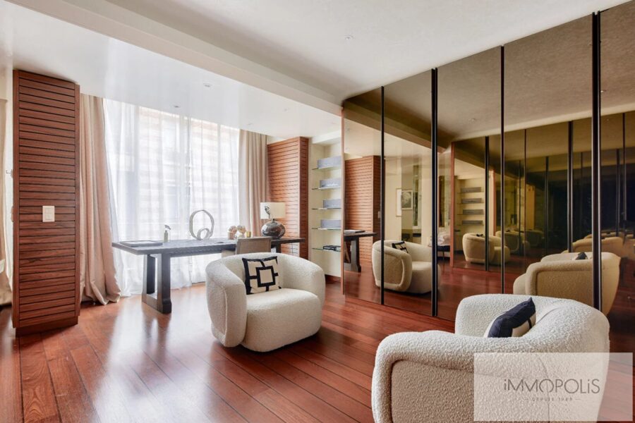 Appartement à vendre à Paris 7ème — Vue monument — photo 7