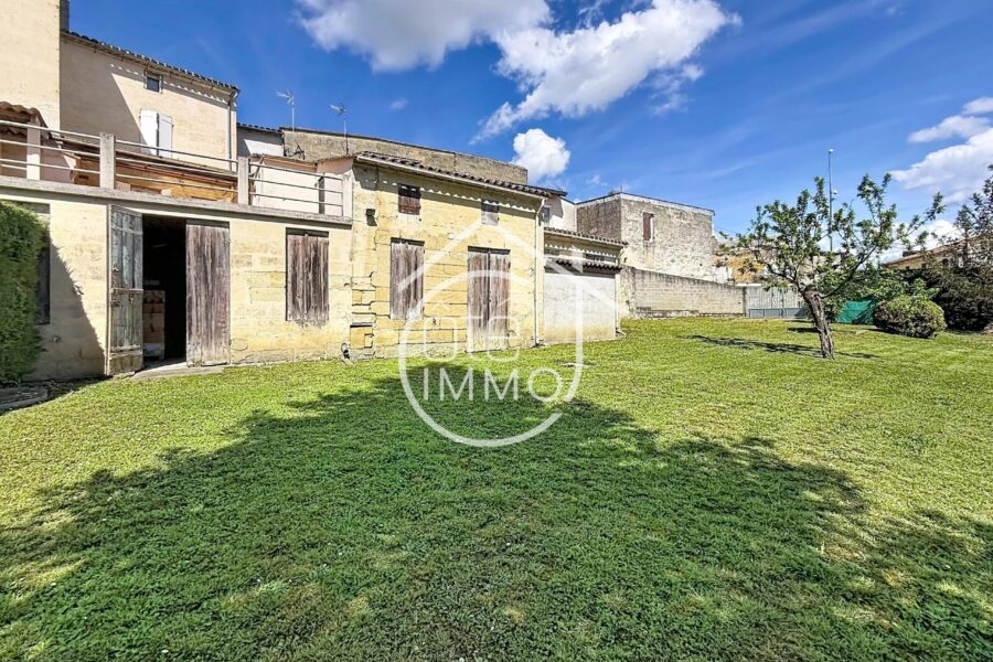 Maison à vendre à Castillon-la-bataille — Vue parc — photo 10