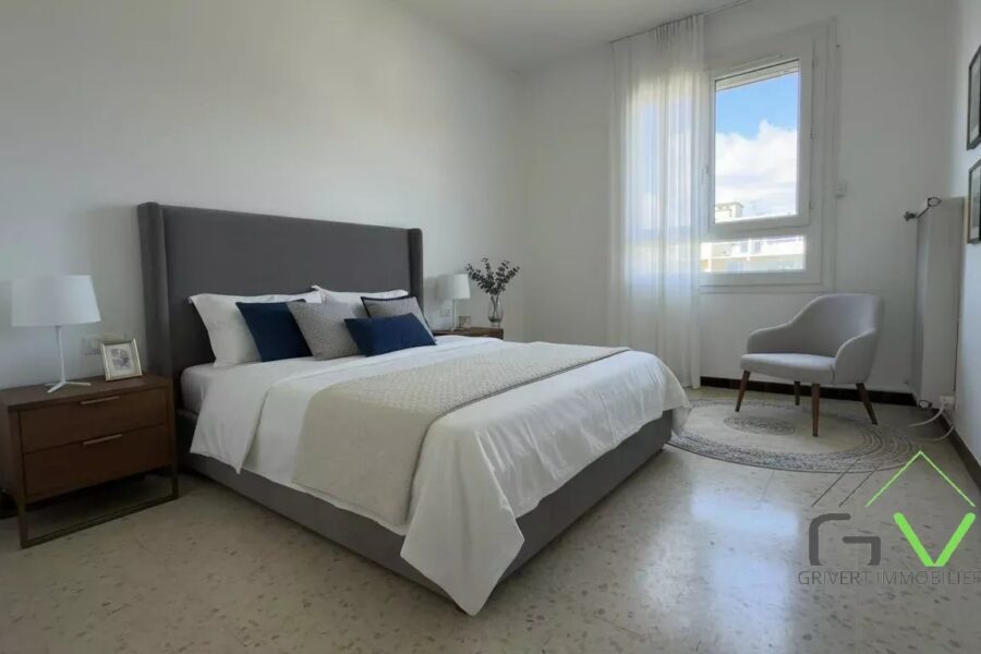 Appartement à vendre à Nîmes — Vue sur la ville — photo 5