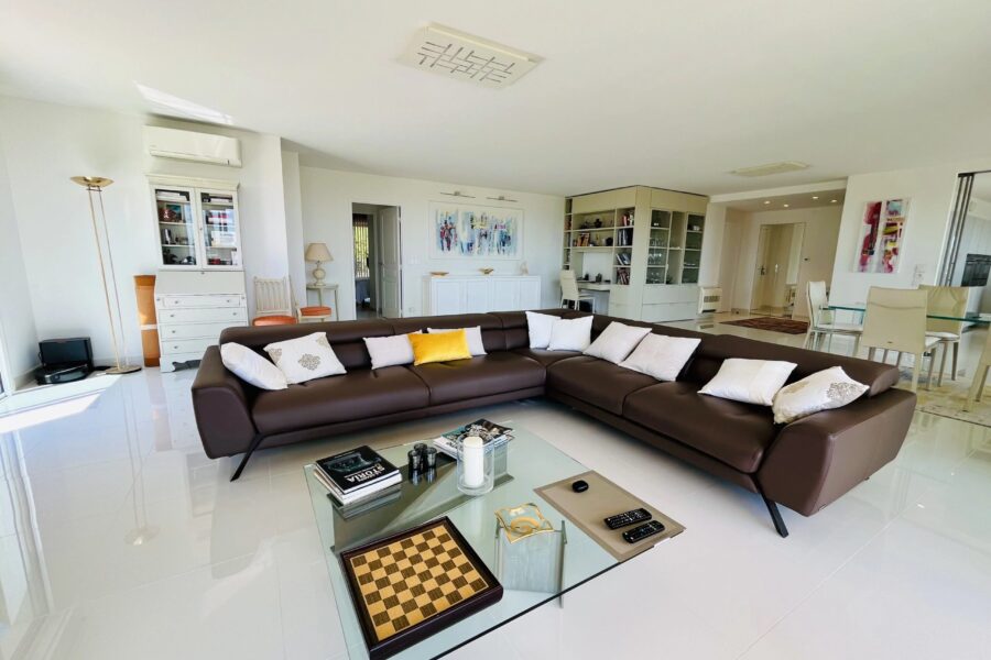 Appartement à vendre à Antibes — Vue mer — photo 7