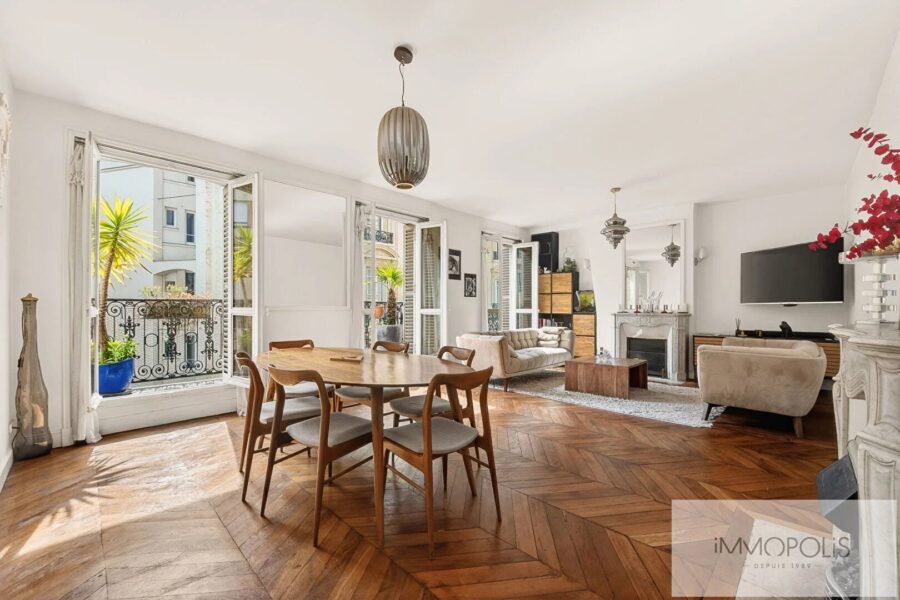 Appartement à vendre à Paris 9ème — Vue sur la ville — photo 4