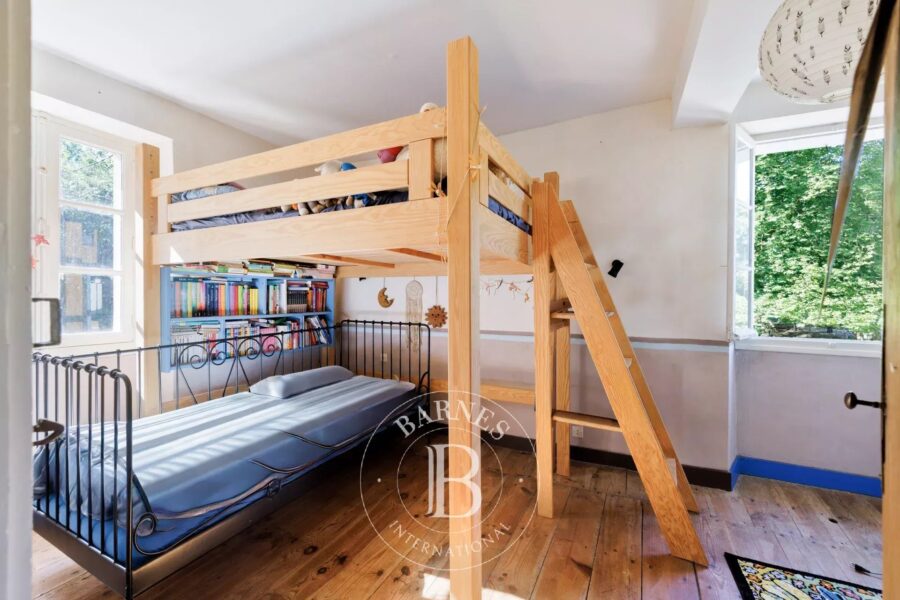 Maison à vendre à Saint-pée-sur-nivelle — Vue montagne — photo 11