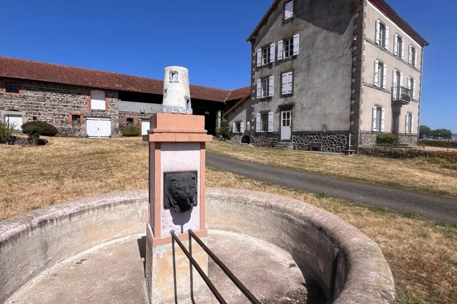 Maison à vendre à Saint-privat-du-dragon — Vue montagne — photo 19