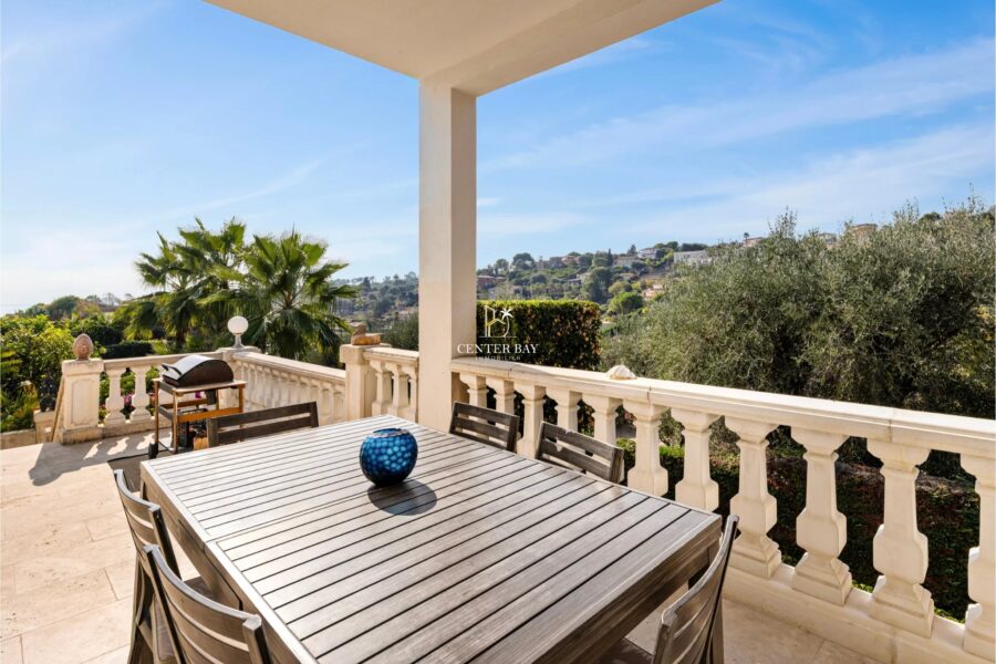 Maison à vendre à Antibes — Vue mer — photo 14