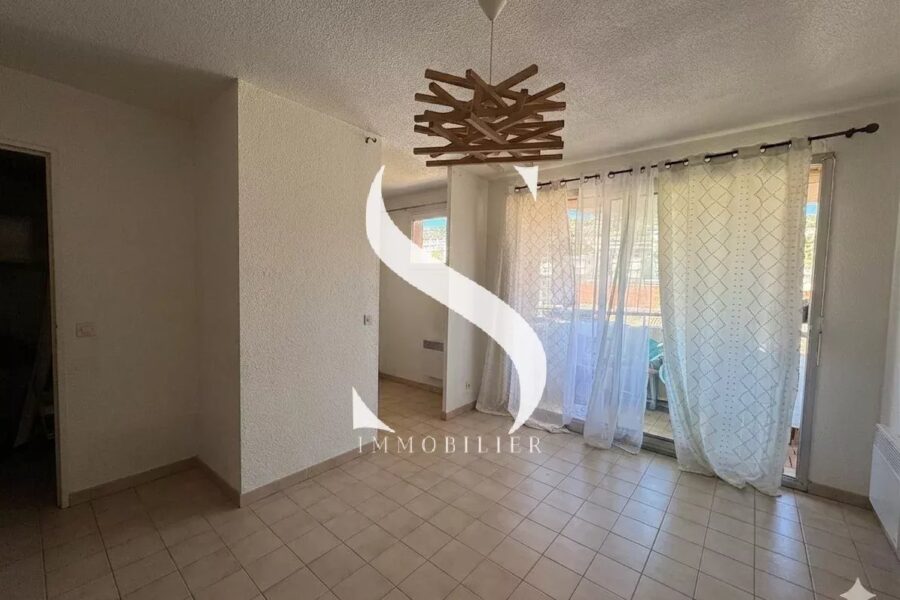 Appartement à vendre à Vallauris — Vue sur la ville — photo 4
