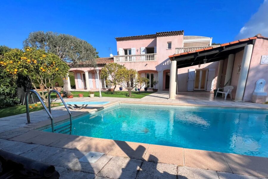 Maison à vendre à Villefranche-sur-mer