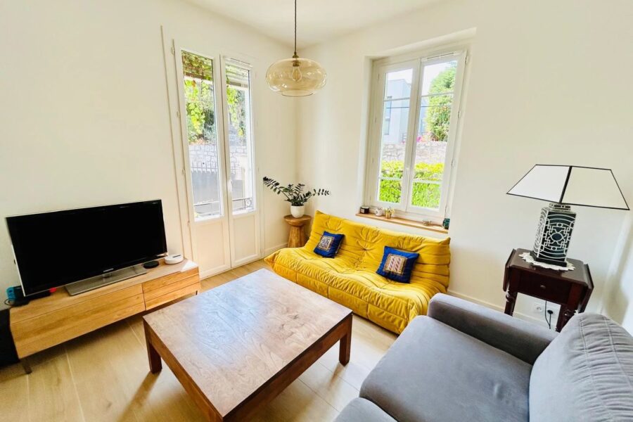 Maison à vendre à Antibes — Vue parc — photo 9