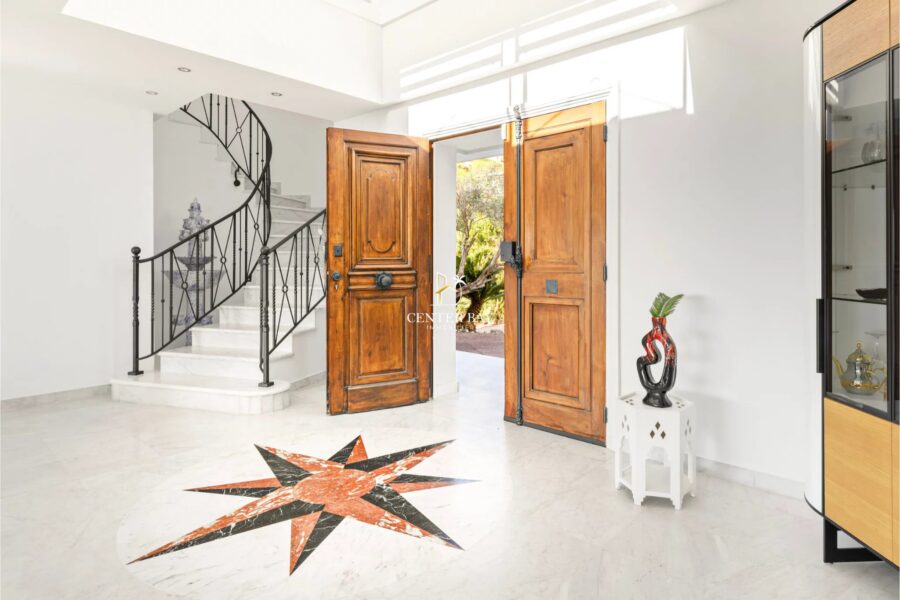 Maison à vendre à Antibes — Vue mer — photo 16