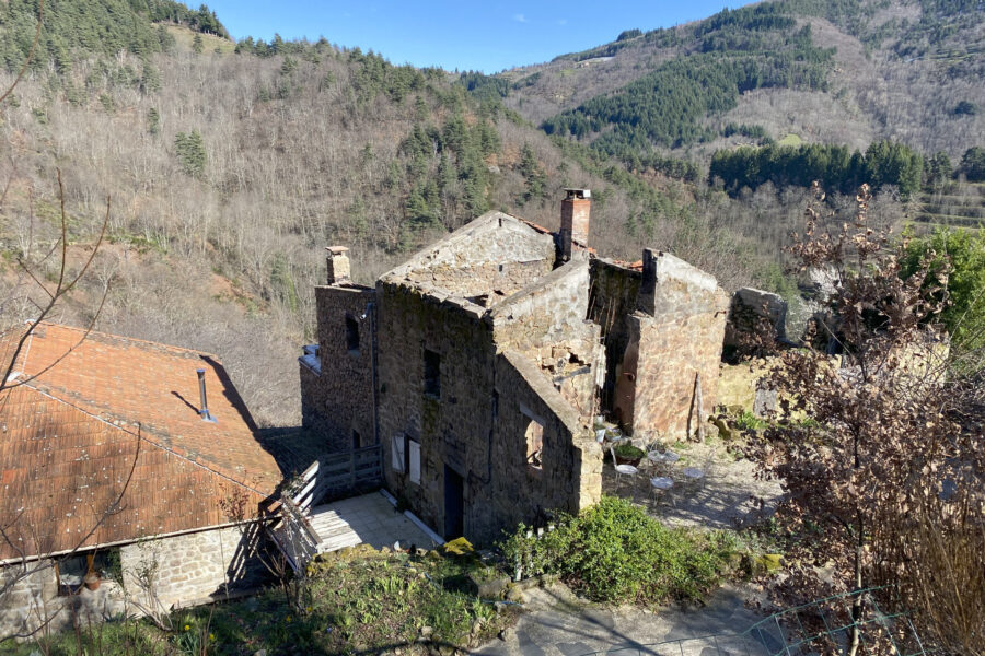 Maison à vendre à Nonières