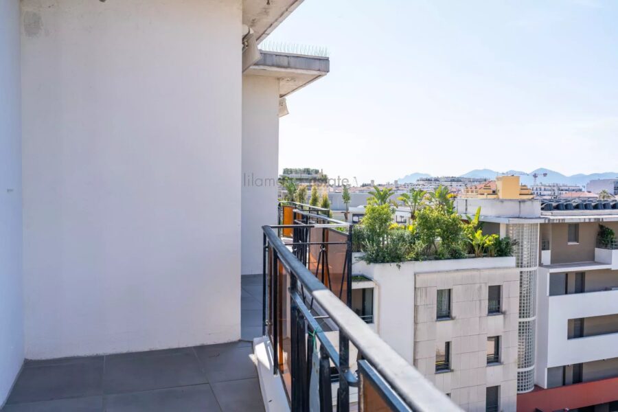 Appartement à vendre à Cannes — Vue sur la ville — photo 14