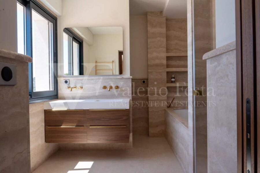 Maison à vendre à Beausoleil — Vue mer — photo 15