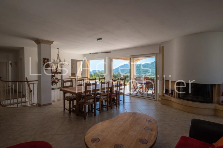 Maison à vendre à Les adrets-de-l&rsquo;estérel — Vue mer — photo 7