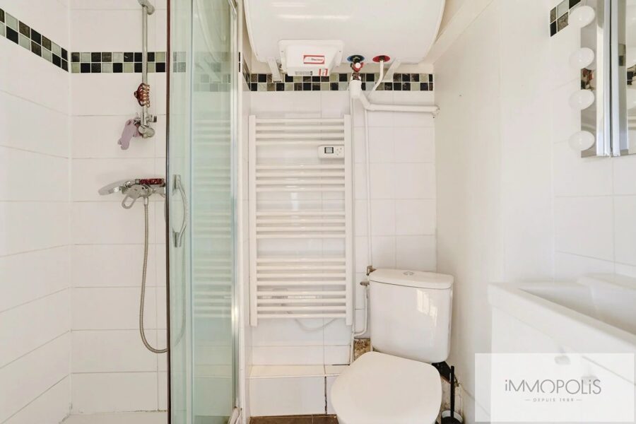 Appartement à vendre à Paris 18ème — Vue sur la ville — photo 12