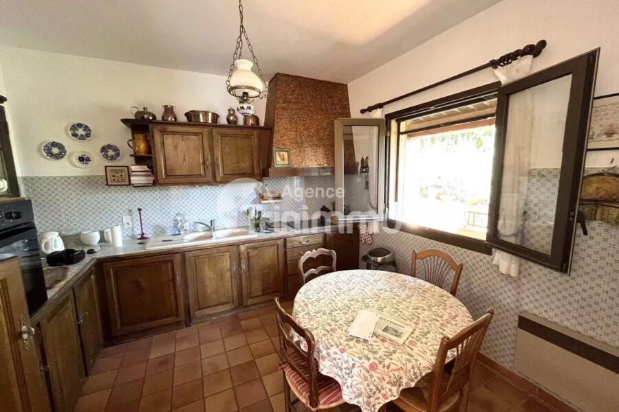 Maison à vendre à Berre-les-alpes — Vue montagne — photo 7