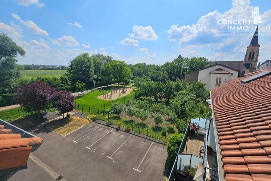 Appartement à vendre à Manom — Vue parc — photo 1