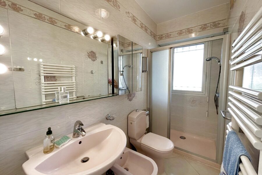 Appartement à vendre à Antibes — Vue mer — photo 17