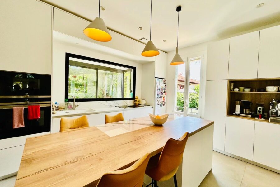 Maison à vendre à Antibes — Vue parc — photo 5