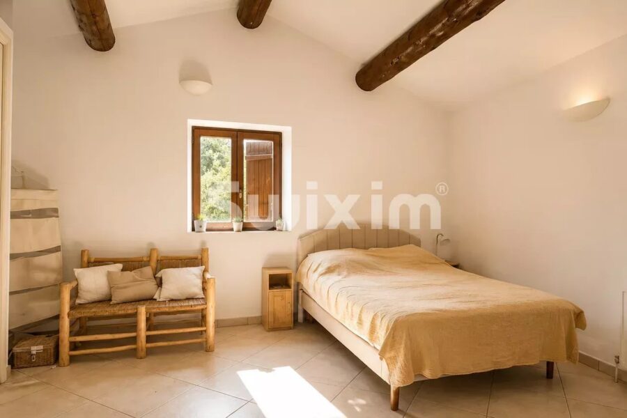 Maison à vendre à Grignan — Vue nature — photo 11