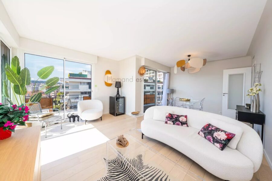 Appartement à vendre à Cannes — Vue sur la ville — photo 2