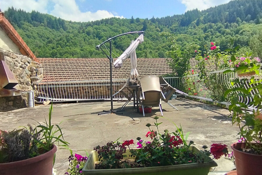 Maison à vendre à Lachapelle-sous-chanéac — Vue nature — photo 1