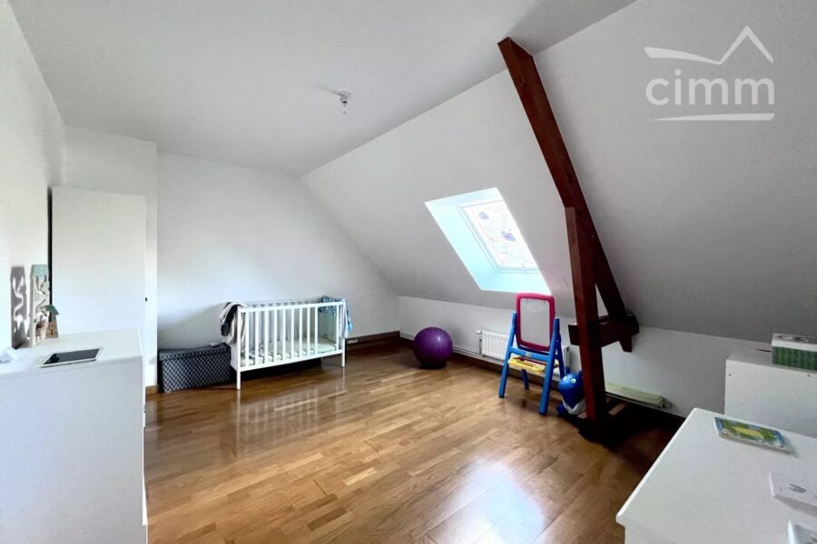 Maison à vendre à Chamant — Vue parc — photo 11