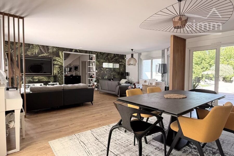 Maison à vendre à Blois — Vue parc — photo 3
