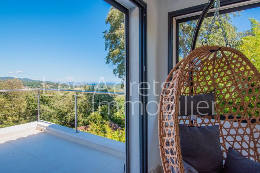 Maison à vendre à Les adrets-de-l&rsquo;estérel — Vue mer — photo 12