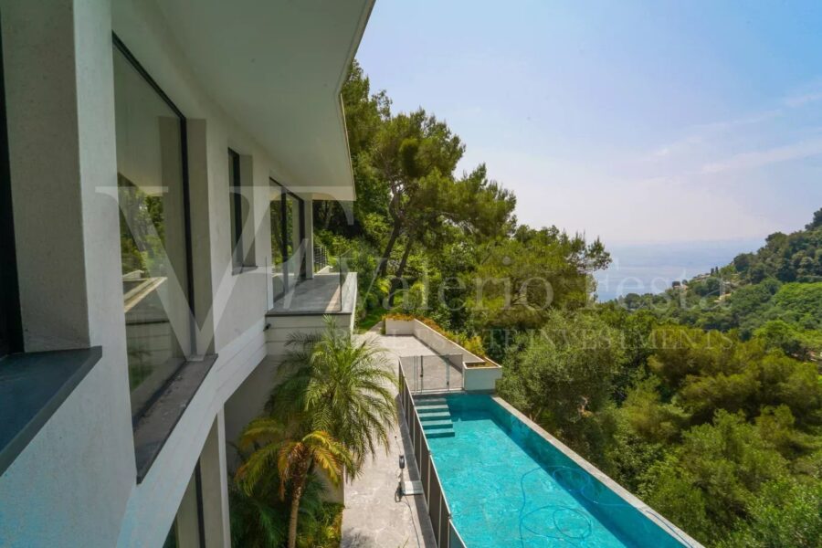 Maison à vendre à Roquebrune-cap-martin — Vue mer — photo 9