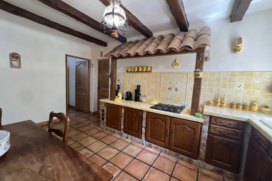 Maison à vendre à Rougiers