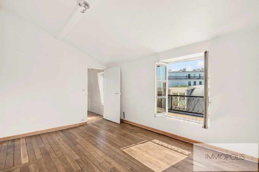 Appartement à vendre à Paris 18ème — Vue sur la ville — photo 10
