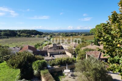 Maison à vendre à Sainte-cécile-les-vignes