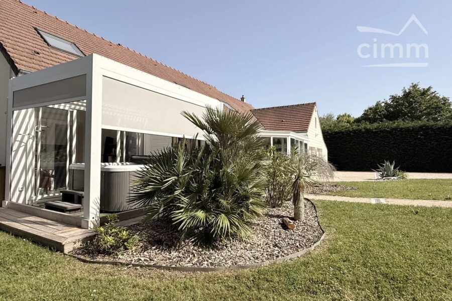 Maison à vendre à Blois — Vue parc — photo 16