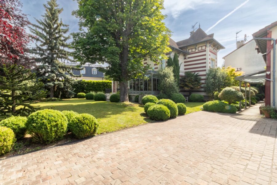 Maison à vendre à Livry-gargan — Vue parc — photo 11