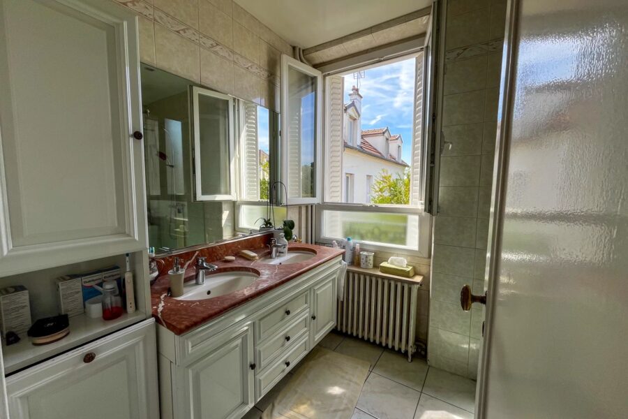 Maison à vendre à Villemomble — Vue parc — photo 24