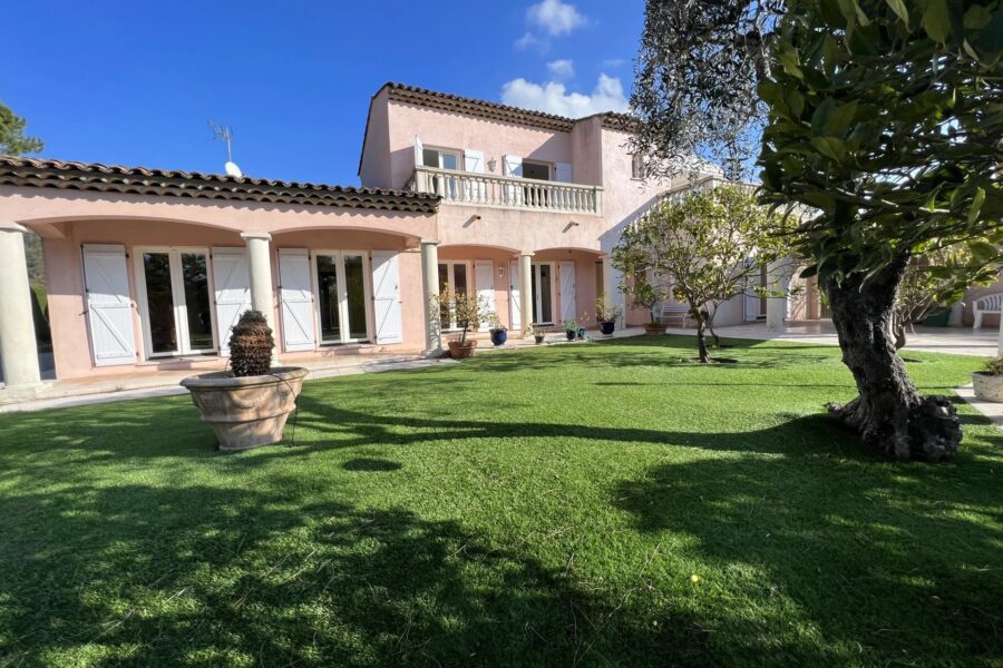 Maison à vendre à Villefranche-sur-mer