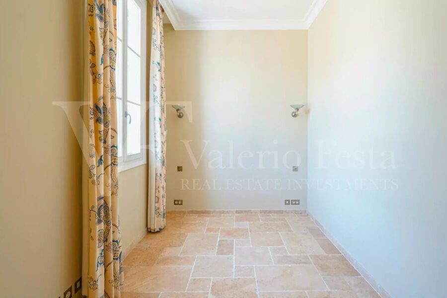 Appartement à vendre à Beaulieu-sur-mer — Vue mer — photo 14