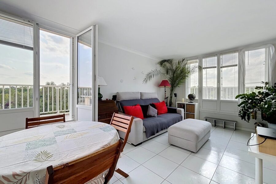 Appartement à vendre à Élancourt — Vue nature — photo 4