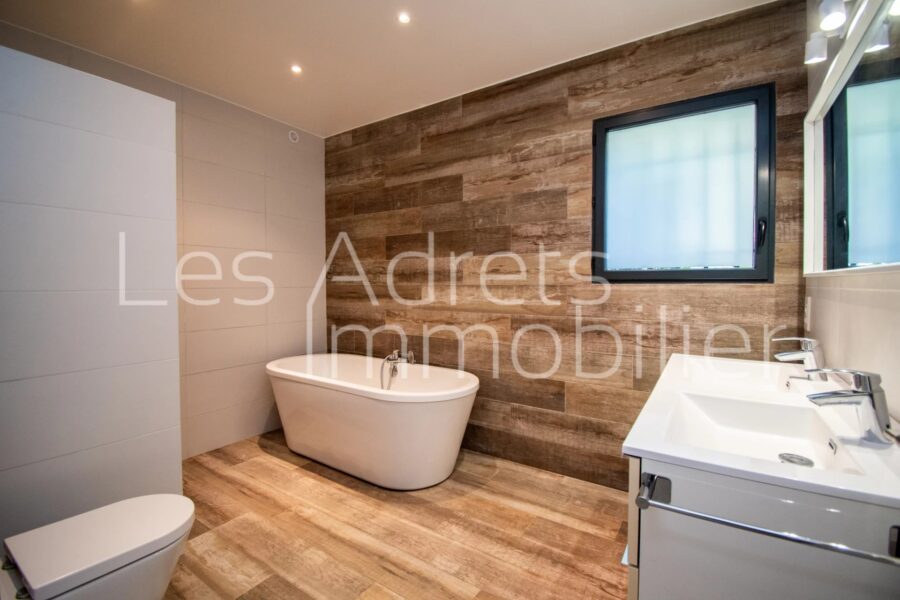 Maison à vendre à Les adrets-de-l&rsquo;estérel — Vue mer — photo 11